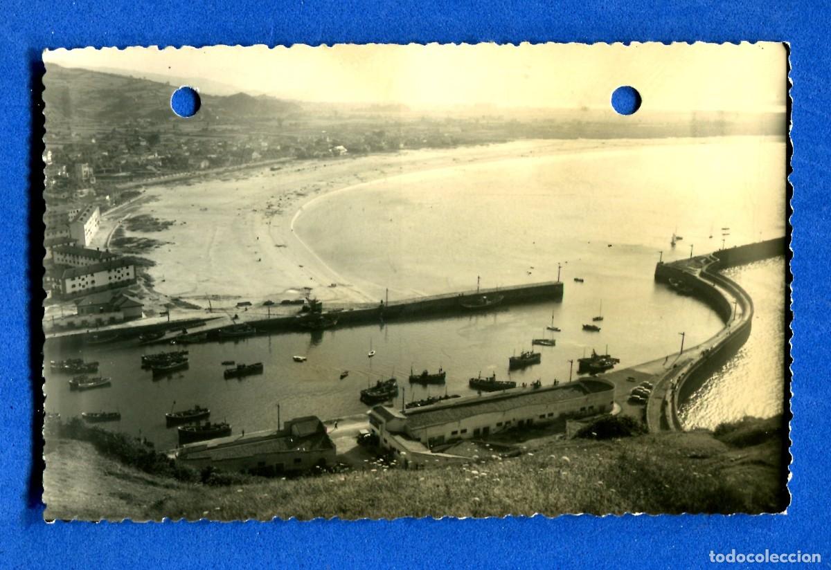 Postales: POSTAL SIN CIRCULAR LAREDO 1 VISTA DEL PUERTO Y LA PLAYA SANTANDER EDITA ALARDE POSTAL CON AGUJERO