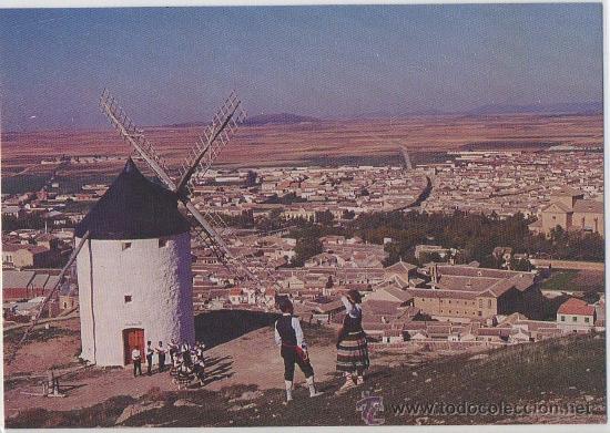 Postcards: TARJETA POSTAL DE CONSUEGRA MOLINO &ldquo;MAMBRINO&rdquo; Y VISTA PARCIAL DE LA CIUDAD TOLEDO
