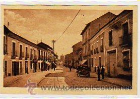 Postais: Ciudad Real. Alcazar de San Juan. Calle del Castellar. Coche de &eacute;poca . L. Roisin. n&ordm; 2