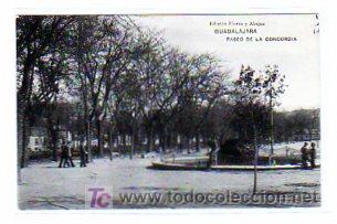 Postkarten: Guadalajara. Paseo de la Concordia. Edici&oacute;n Flores y Abejas. Hauser.