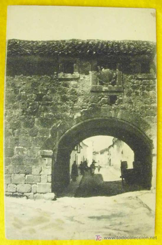 Postais: Antigua Postal : El Toboso - Arco T&iacute;pico en la Calle de Cervantes. Art Graf Sucs Henrich