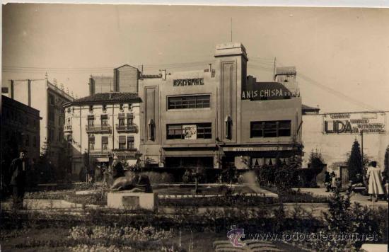 Cartes Postales: ALBACETE.- PLAZA DEL CAUDILLO.JARDINES