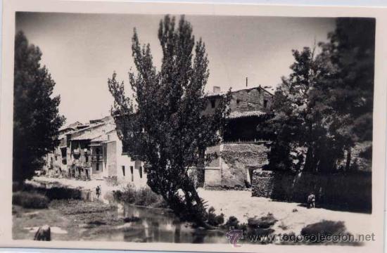 Postkarten: MOLINA DE ARAG&Oacute;N (GUADALAJARA).- CASAS TIPICAS SOBRE EL RIO GALLO