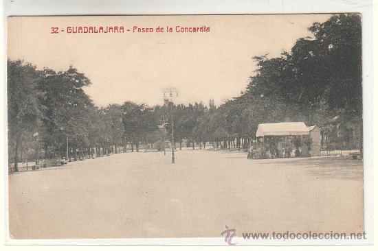 Postales: GUADALAJARA.- PASEO DE LA CONCORDIA