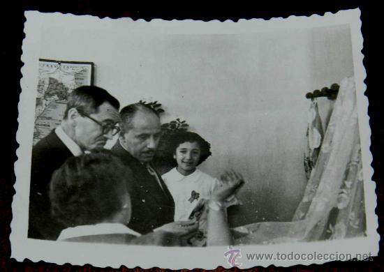 Postkarten: ANTIGUA FOTOGRAFIA DE CALZADA (CIUDAD REAL) EN LA INAUGURACION DE UINA ESCUELA POR EL SR. SERRANO DE