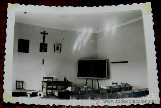 Postkarten: ANTIGUA FOTOGRAFIA DE PUEBLA DE DON RODRIGO (CIUDAD REAL) EN LA INAUGURACION DE UINA ESCUELA 40 - 50