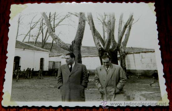 Postcards: ANTIGUA FOTOGRAFIA DE VALDEMANCO DEL ESTERAS (CIUDAD REAL) INAUGURACION ESCUELA POR EL GOBIERNADOR C