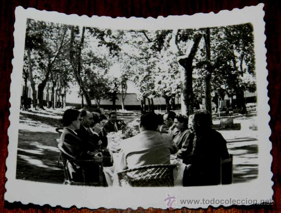 Postales: ANTIGUA FOTOGRAFIA DE VILLAR DEL POZO (CIUDAD REAL), COLONIA INFANTIL, BALNEARIO, A&Ntilde;OS 50-60, MIDE 8