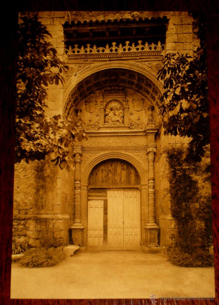 Postais: ANTIGUA POSTAL DE GUADALAJARA - PUERTA EN EL INSTITUTO N. 19 - NO CIRCULADA - ED. L. ROISIN.