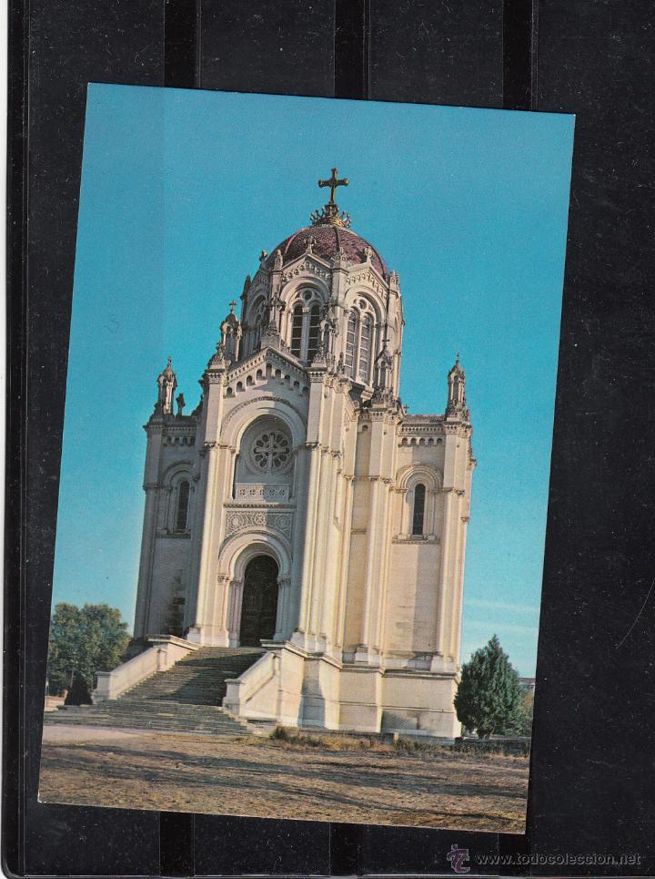 Postkarten: GUADALAJARA. CASA COLEGIO DE LAS RR. MM. ADORATRICES. PANTEON DE LOS CONDES DE LA VEGA DEL POZO