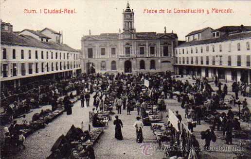 Postcards: Num 1 Ciudad Real Plaza de la Constituci&oacute;n y Mercado. Edici&oacute;n Viuda de Genaro Garcia. Sin cicular.