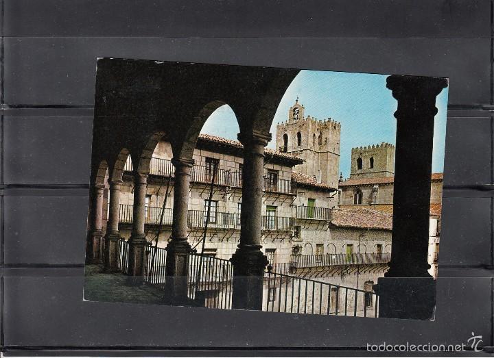 Postais: 3. SIGUENZA. PLAZA MAYOR Y CATEDRAL