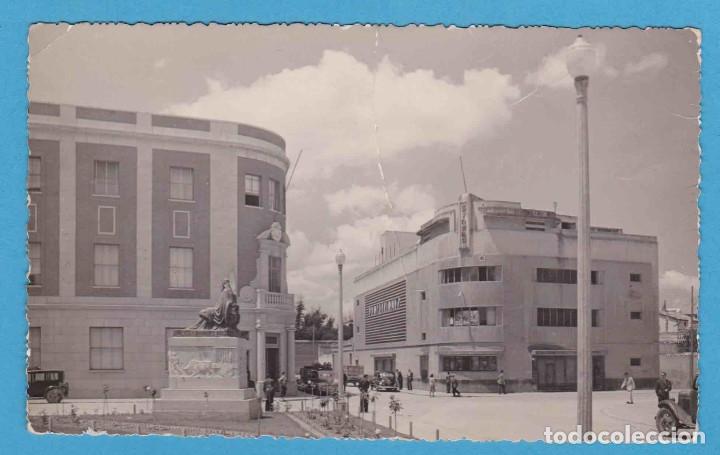 Postcards: CIUDAD REAL.- UN ASPECTO DE LA PLAZA DE CERVANTES. FOTO SALAS. CIRCULADA EN 1958