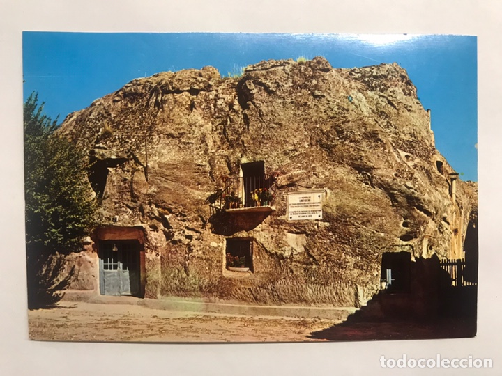 Cartoline: ALCOLEA DEL PINAR (Guadalajara) Postal No.3, Casa de Piedra, construida por Lino Bueno.. (h.1970?)