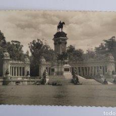 Postales: MADRID. PARQUE DE RETIRO. MONUMENTO A ALFONSO XII. HELIOTIPIA ARTÍSTICA ESPAÑOLA. Lote 275504318