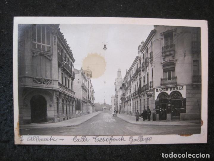 ALBACETE-CALLE TESIFONTE-BAZAR-ES FOTO PEGADA-POSTAL PROTOTIPO ANTIGUA-ARCHIVO ROISIN-(85.381) (Postales - España - Castilla La Mancha Antigua (hasta 1939))