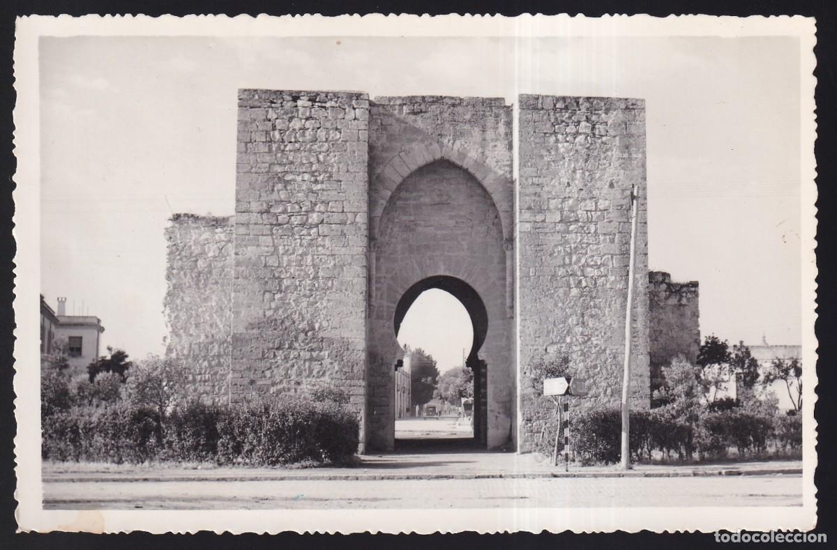 Postales: Ciudad Real. *Puerta de Toledo* Circulada 1963.