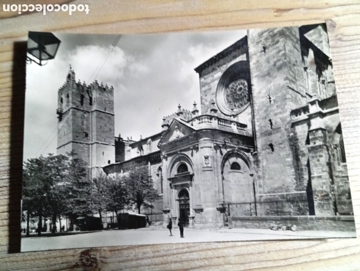 Cartes Postales: POSTAL SIG&Uuml;ENZA GUADALAJARA CATEDRAL Y PUERTA DEL MERCADO RELA&Ntilde;O 21 A&Ntilde;O 1962