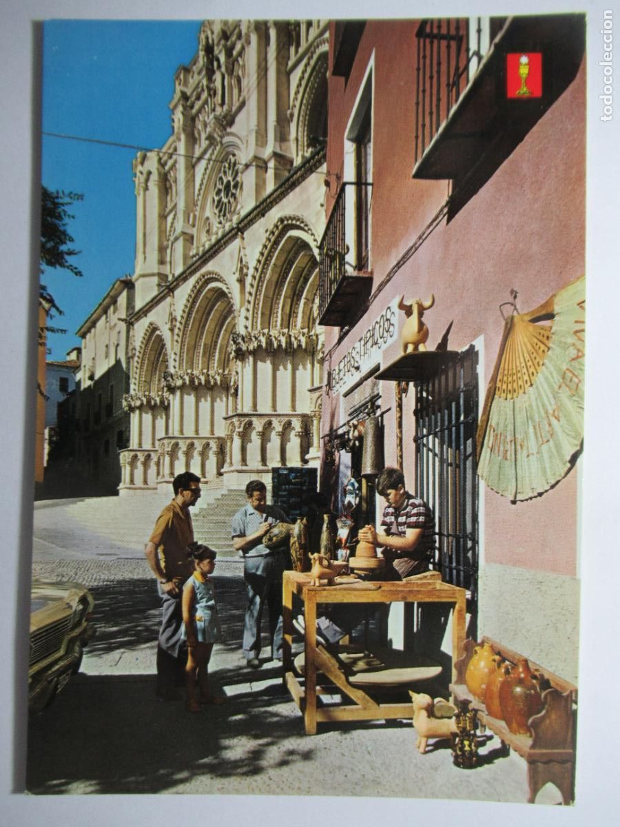 Postales: Cuenca - Alfarer&iacute;a t&iacute;pica y Catedral - Foto 1