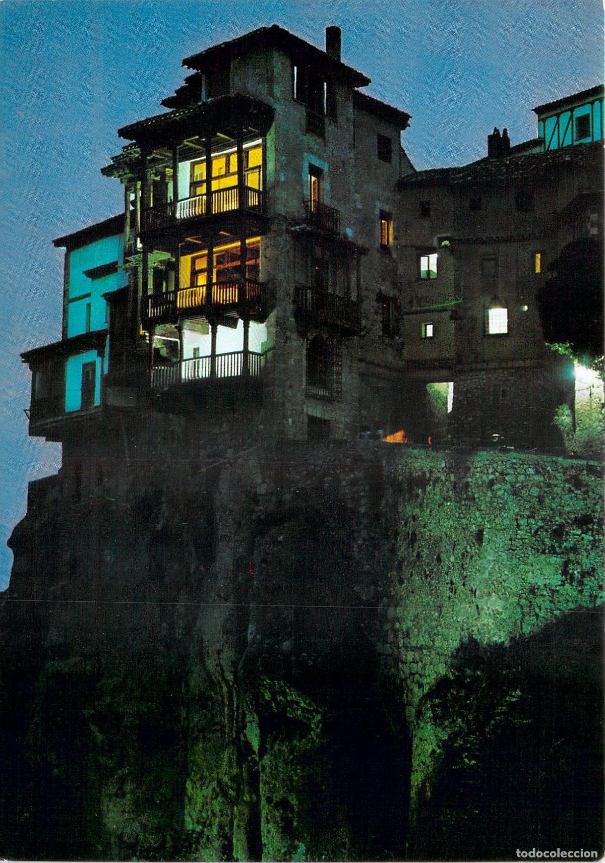Postales: Postal de las Casas Colgadas de Cuenca Vista Nocturna