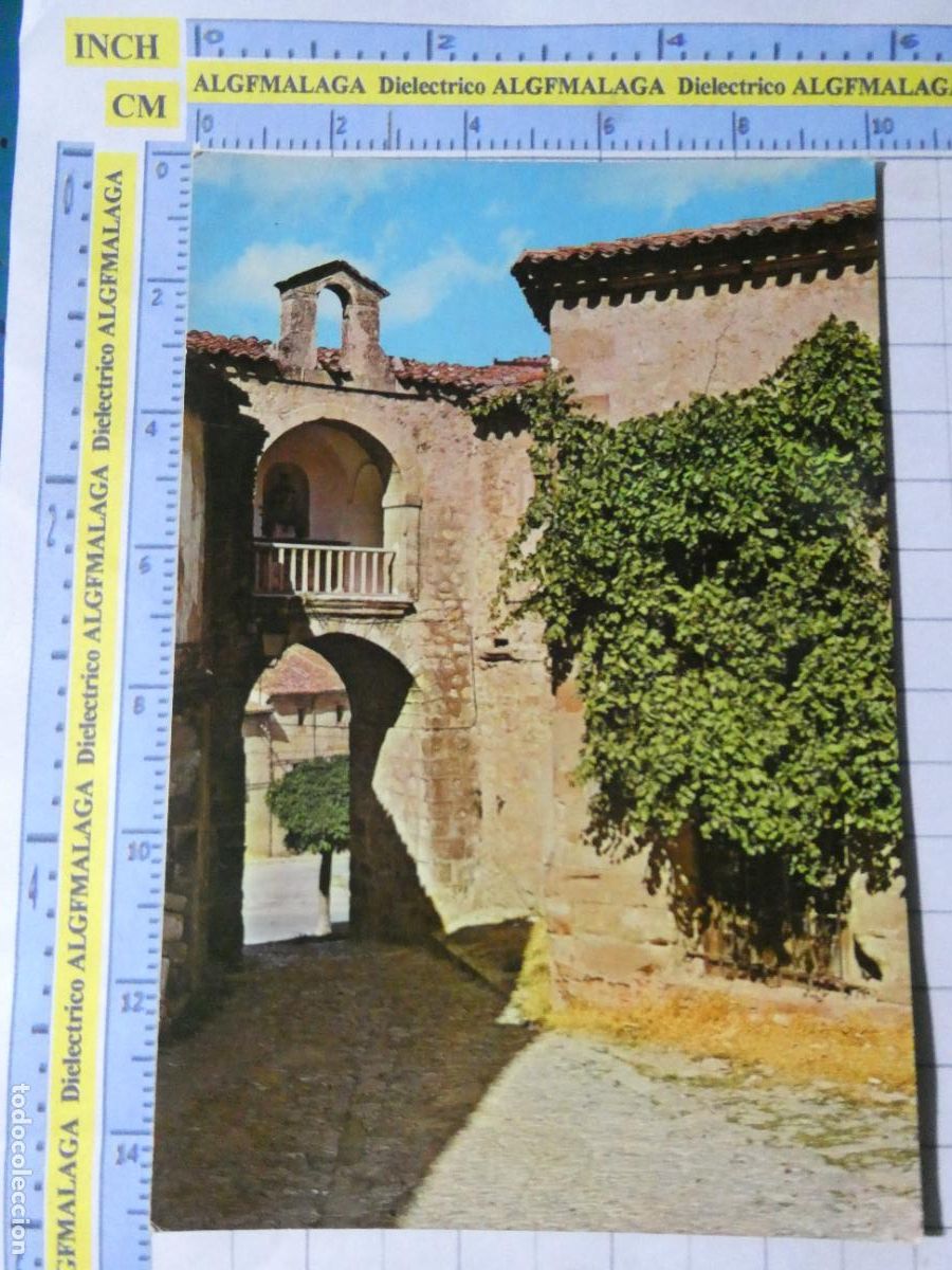 Postales: POSTAL DE GUADALAJARA. A&Ntilde;O 1977. SIG&Uuml;ENZA ARQUILLO 25 VACAS. 2548