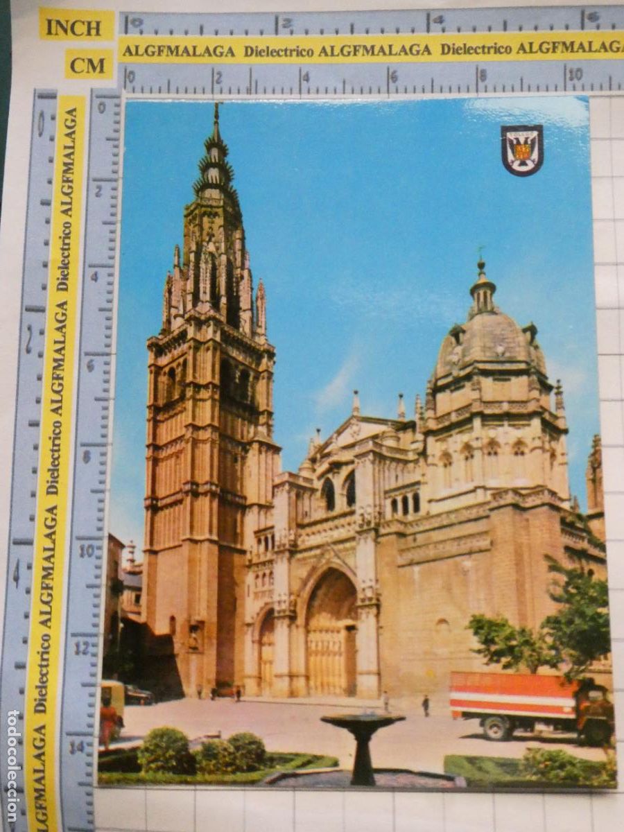 Postales: POSTAL DE TOLEDO. A&Ntilde;O 1963. CATEDRAL VISTA GENERAL. CAMI&Oacute;N BARREIROS? 1 HELIOTIPIA. 1688