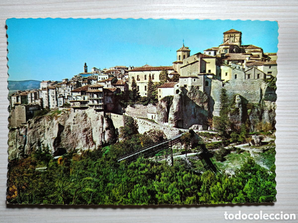 Postales: Cuenca casas colgadas vista parcial