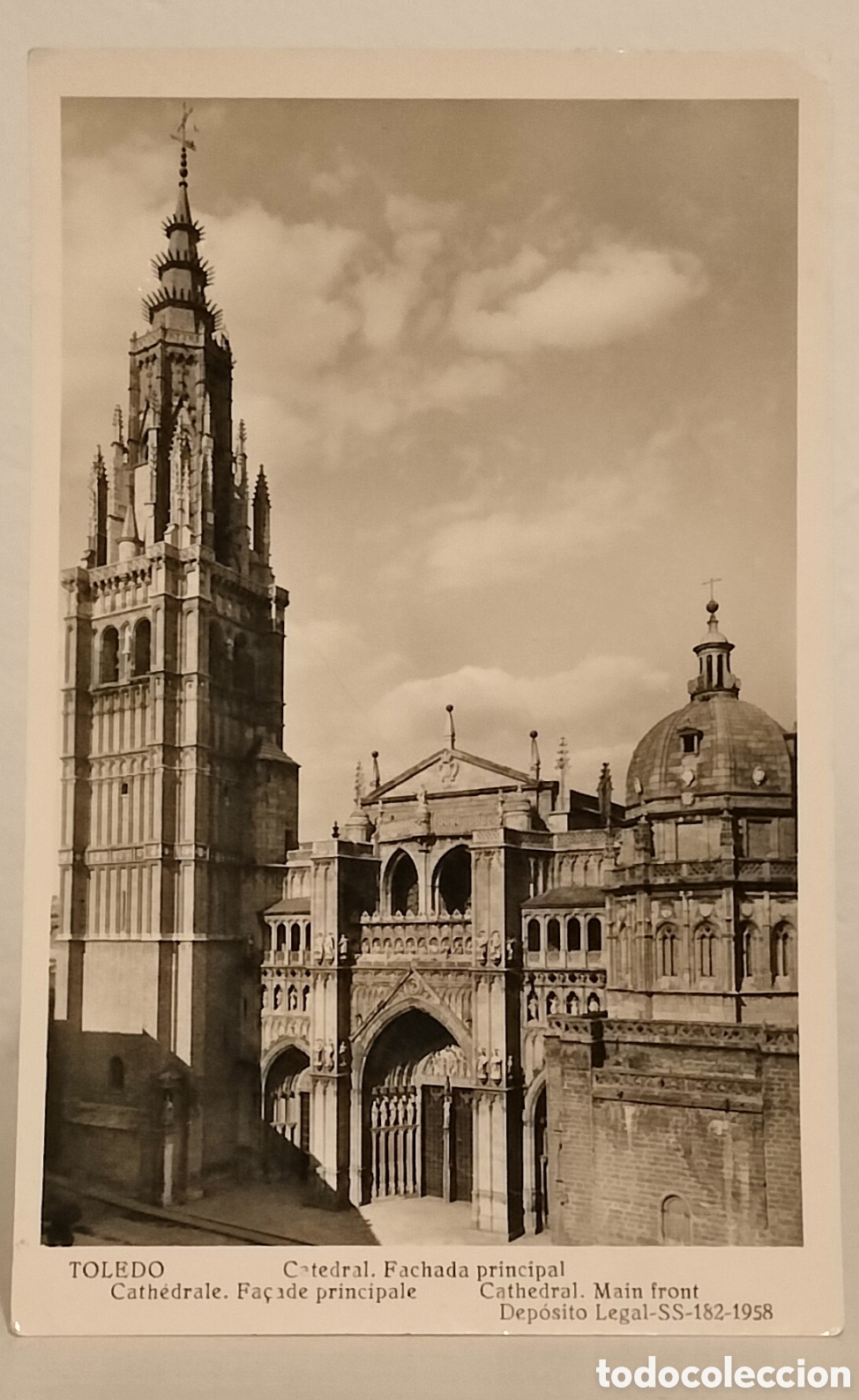 Postales: Toledo, catedral fachada principal