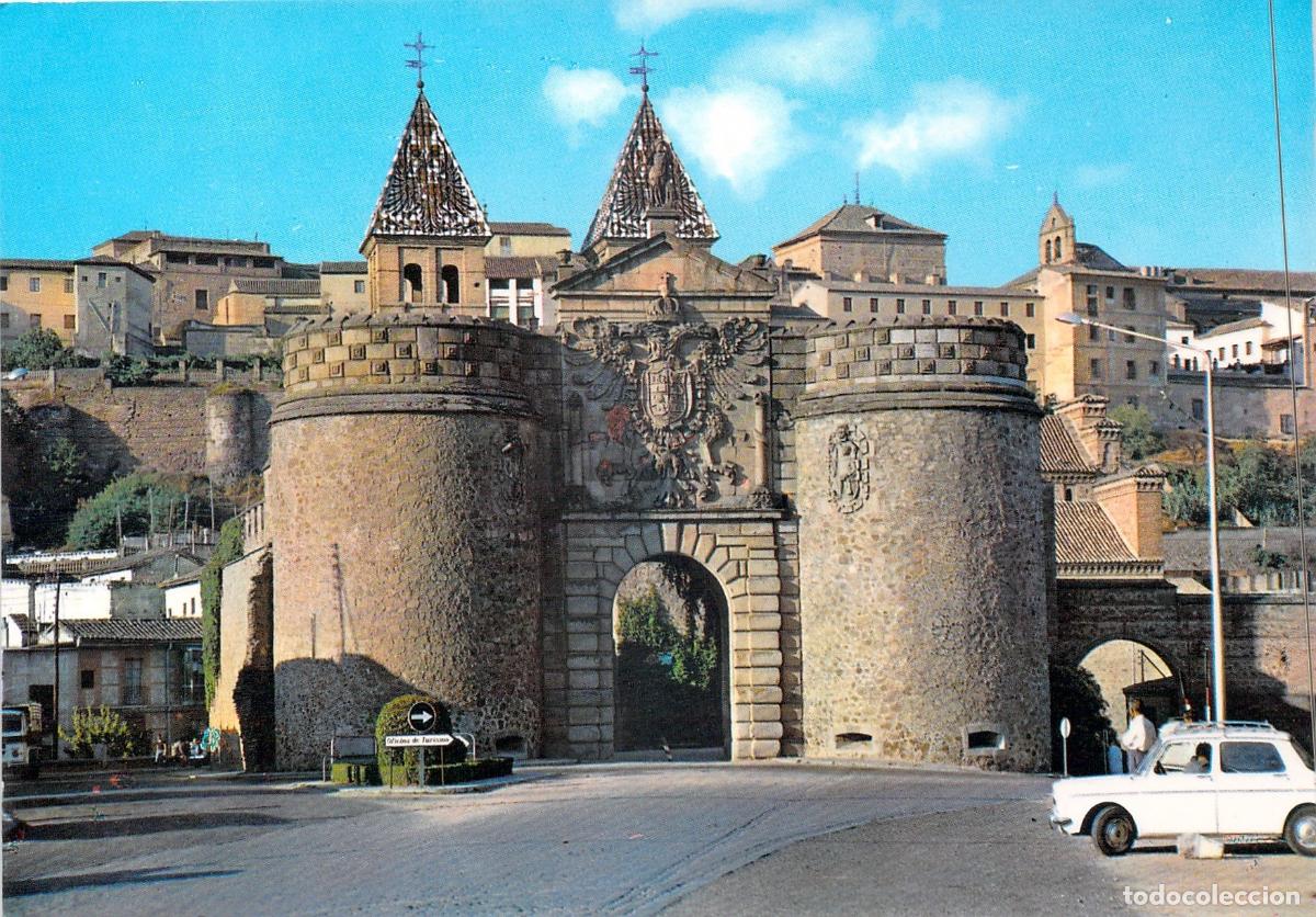 Postales: Postal de la Puerta de Bisagra en Toledo, Espa&ntilde;a