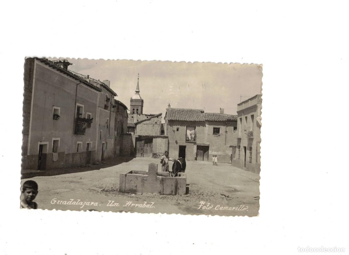 Postales: GUADALAJARA. UN ARRABAL