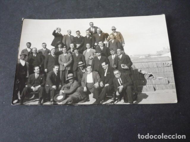 Cartoline: TOLEDO 1929 GRUPO EN ALFARERIA O TEJAR POSTAL FOTOGRAFICA