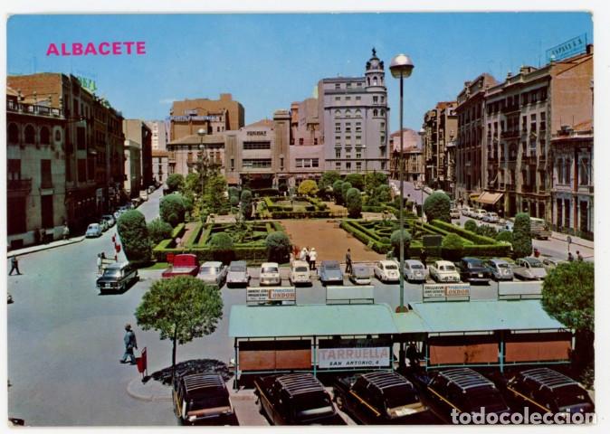 Postales: em04749 albacete plaza del caudillo 1969 ed paris n&ordm;572 circulada seat 600 1500 renault 4 2cv