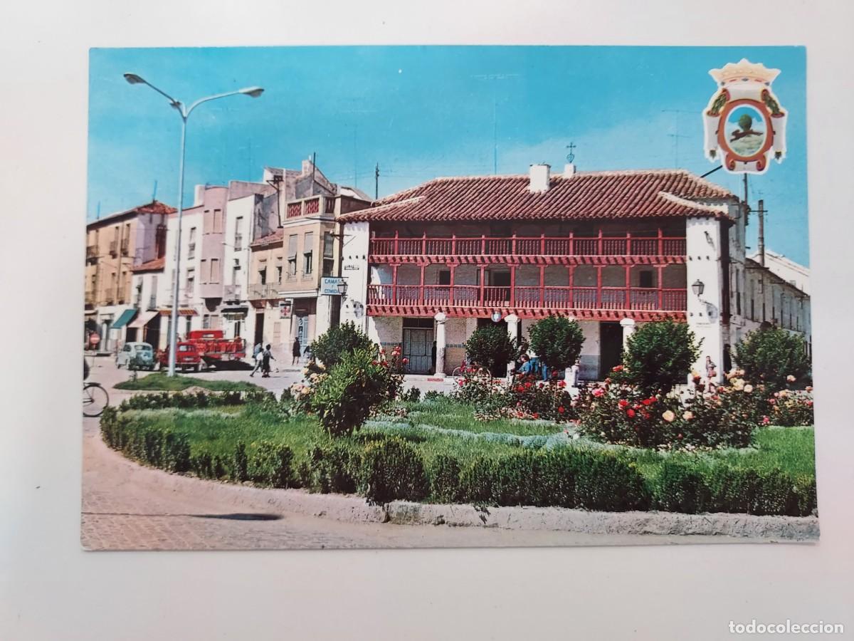 Postales: POSTAL TOMELLOSO POSADA DE LOS PORTALES Y CALLE D. VICTOR. 1972. SIN CIRCULAR. CIUDAD REAL