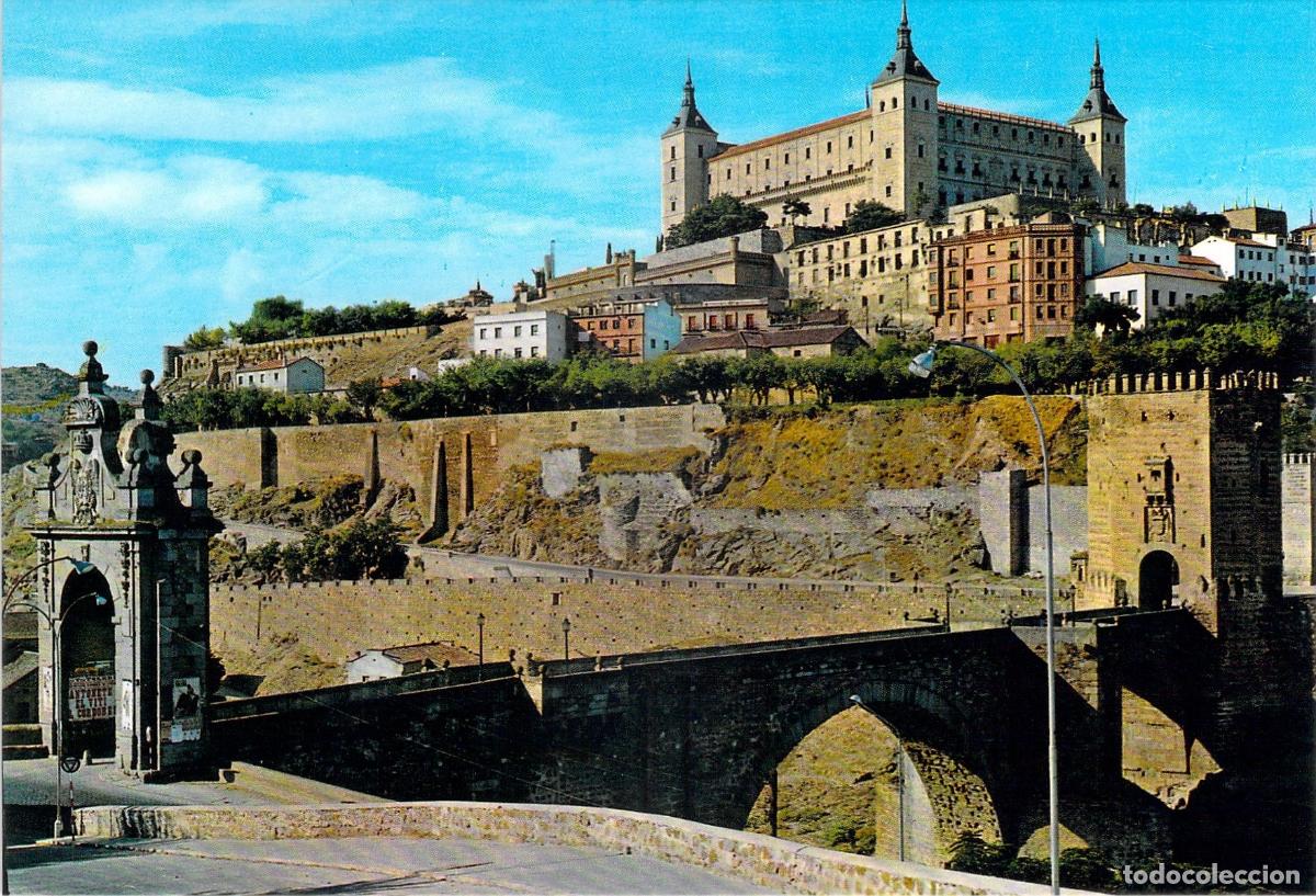 Postales: Postal de Toledo con el Alc&aacute;zar y el Puente de Alc&aacute;ntara