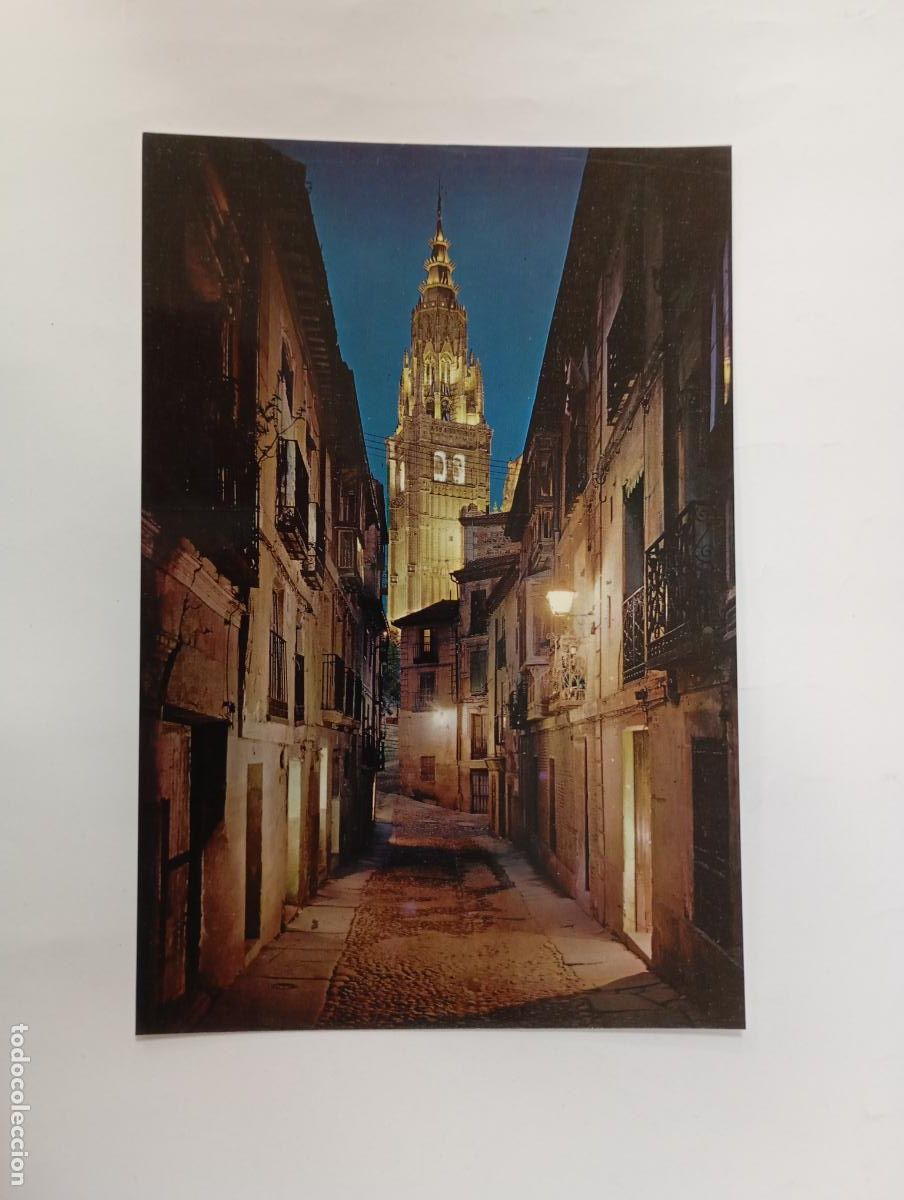 Postales: POSTAL DE TOLEDO. CALLE Y CATEDRAL. TDKP29X