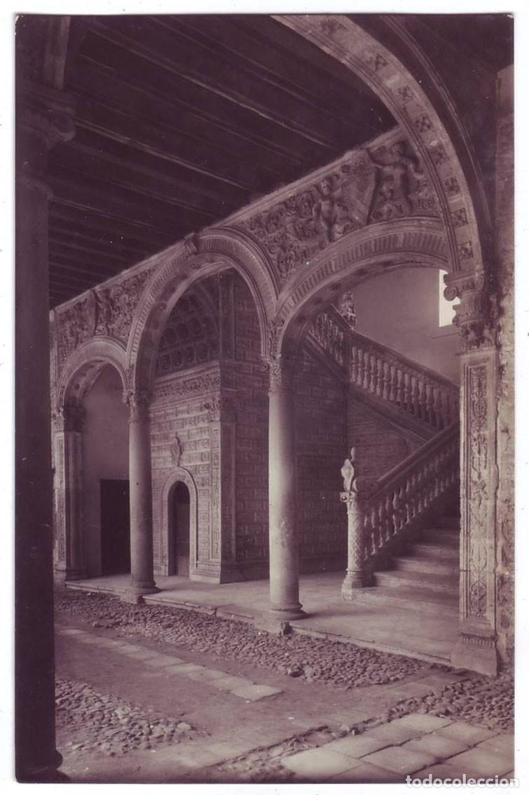 Postales: Toledo: Escalera del Hospital de Santa Cruz. Linares Fotos. No circulada (A&ntilde;os 30)