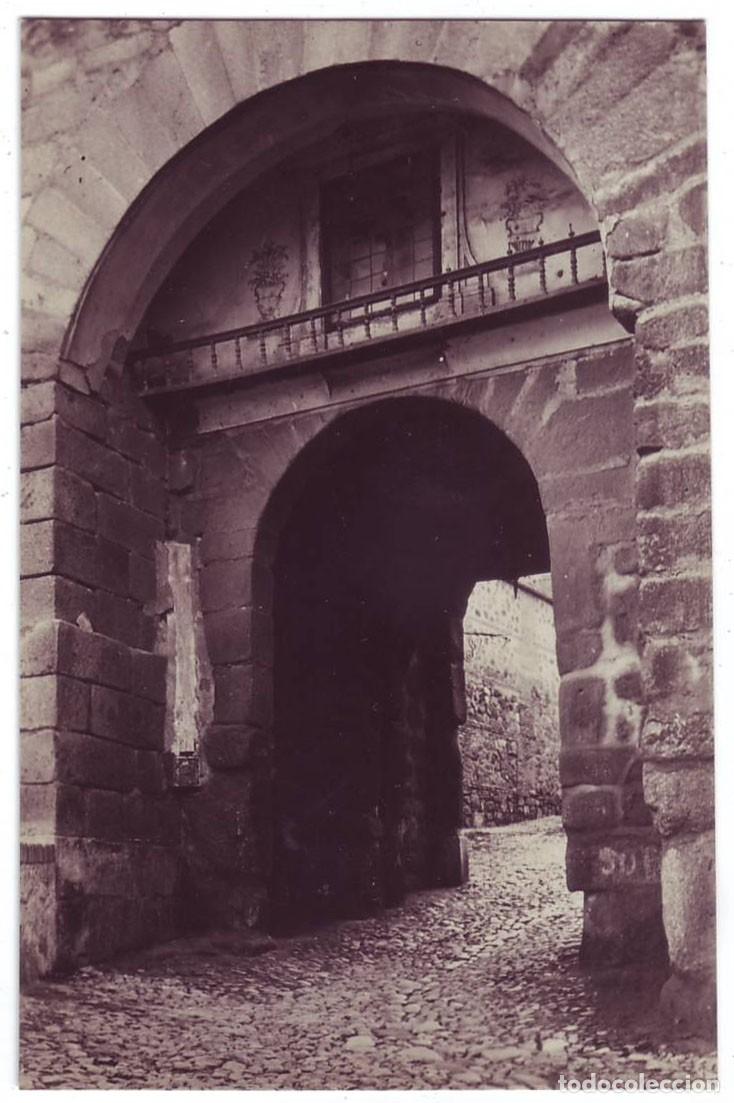 Postales: Toledo: Puerta de Valmard&oacute;n. Foto A. Gonz&aacute;lez-Nieto. Junta Provincial Turismo. No circulada(A&ntilde;os 30)