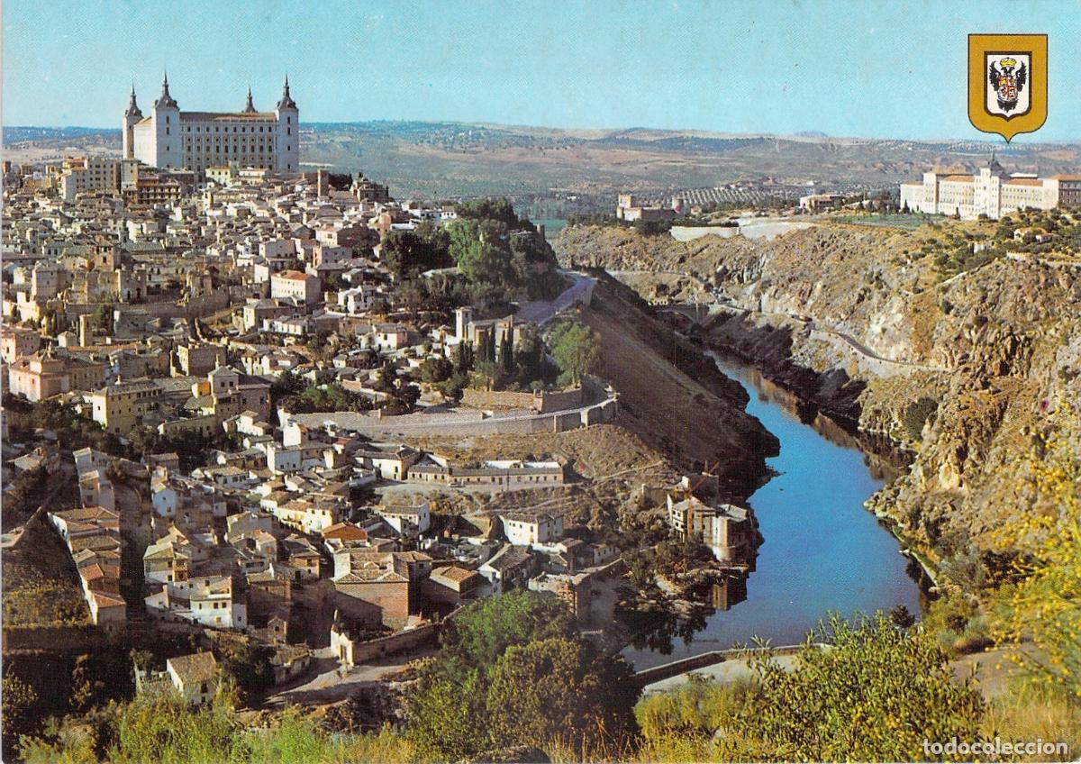 Postales: Postal de Toledo con vista panor&aacute;mica del Alc&aacute;zar y el r&iacute;o Tajo