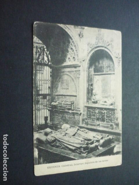 Postais: SIG&Uuml;ENZA GUADALAJARA CATEDRAL POSTAL