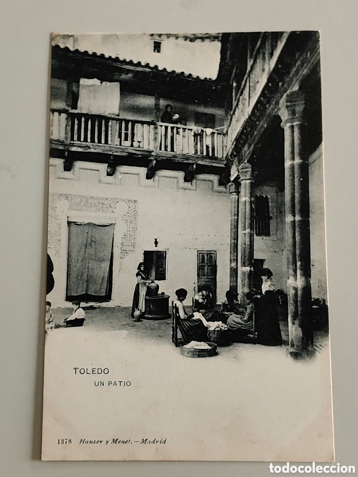 Postales: Tarjeta postal Toledo Hauser y Menet 1378 Un patio animada mujeres hilanderas