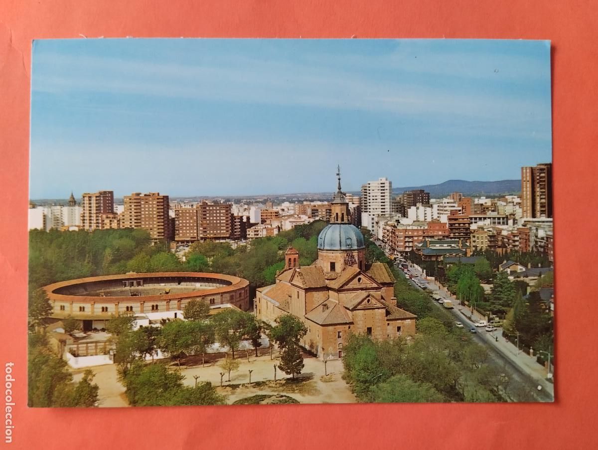 Postales: TALAVERA DE LA REINA, TOLEDO, ERMITA NTRA. SRA. DEL PRADO Y PLAZA DE TOROS