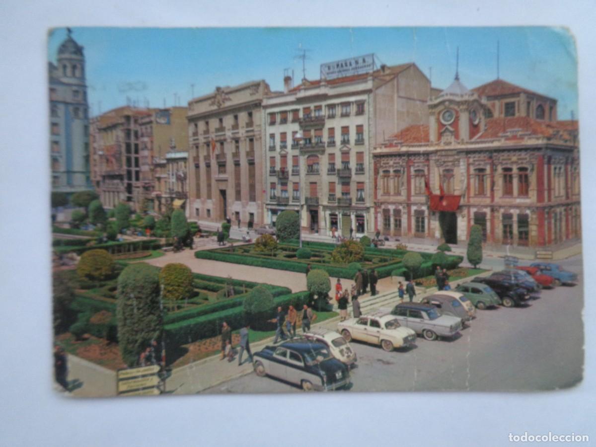 Postales: POSTAL DE ALBACETE : PLAZA DEL CAUDILLO . A&Ntilde;OS 60 , COCHES DE EPOCA , ETC