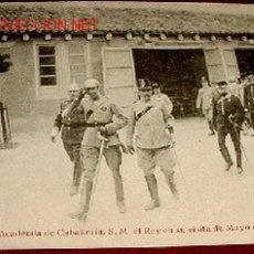 Postales: ANTIGUA POSTAL DE VALLADOLID - 1914 - ACADEMIA DE CABALLERIA - ALFONSO XIII EN SU VISITA DE MAYO DE 