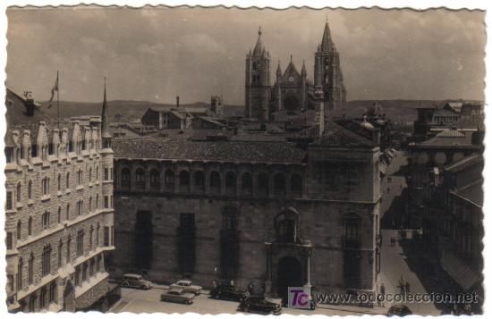 Postales: LEON - DIPUTACION PROVINCIAL Y CALLE DEL GENERALISIMO. EDICIONES ARRIBAS N&ordm; 158.-