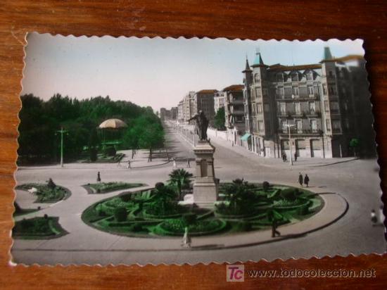 Postales: Le&oacute;n. Glorieta de Guzm&aacute;n el Bueno. - Foto 1