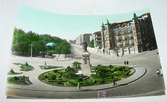 Postales: ANTIGUA FOTO POSTAL COLOREADA DE LEON N&ordm; 72 - GLORIETA GUZMAN EL BUENO - EDICIONES ARTIGOT - SIN CIR