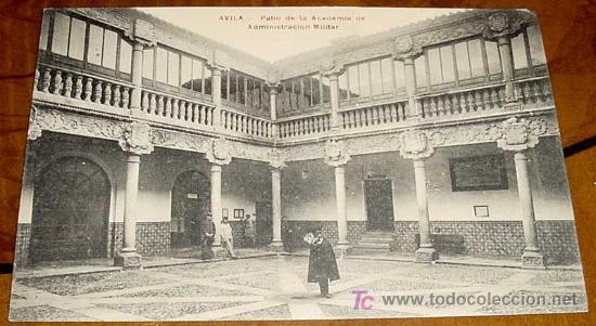Postales: ANTIGUA POSTAL DE AVILA - PATIO DE LA ACADEMIA DE ADMINISTRACION MILITAR - NO CIRCULADA - ED. LUCAS-