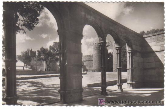 Postales: AVILA - CLAUSTRO DE LA BASILICA DE SAN VICENTE. EDICIONES GARCIA GARRABELLA N&ordm; 9