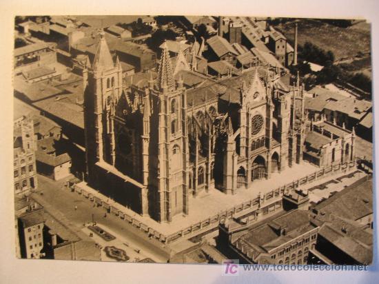 Postales: LEON. LA CATEDRAL DESDE AVI&Oacute;N. (ESCRITA 1963 Y CIRCULADA)