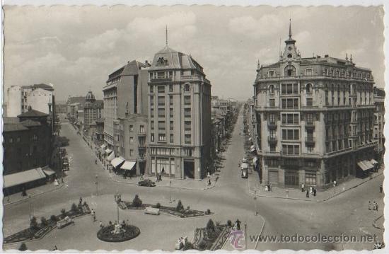 Postales: TARJETA POSTAL DE LEON AVENIDA DEL PADRE ISLA Y GENERAL SANJURJO